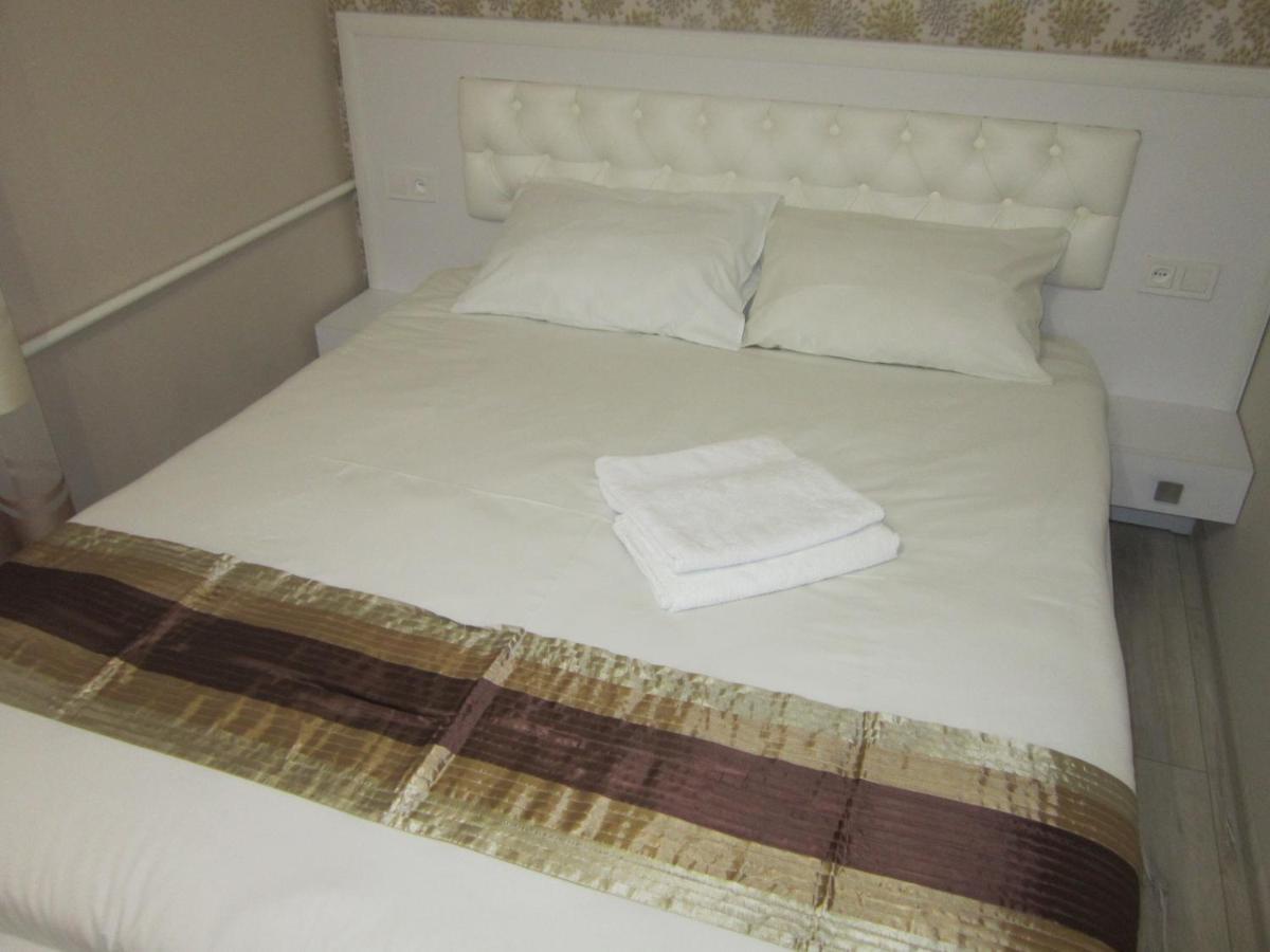 Luxuri Apartments Chernihiv Exterior foto
