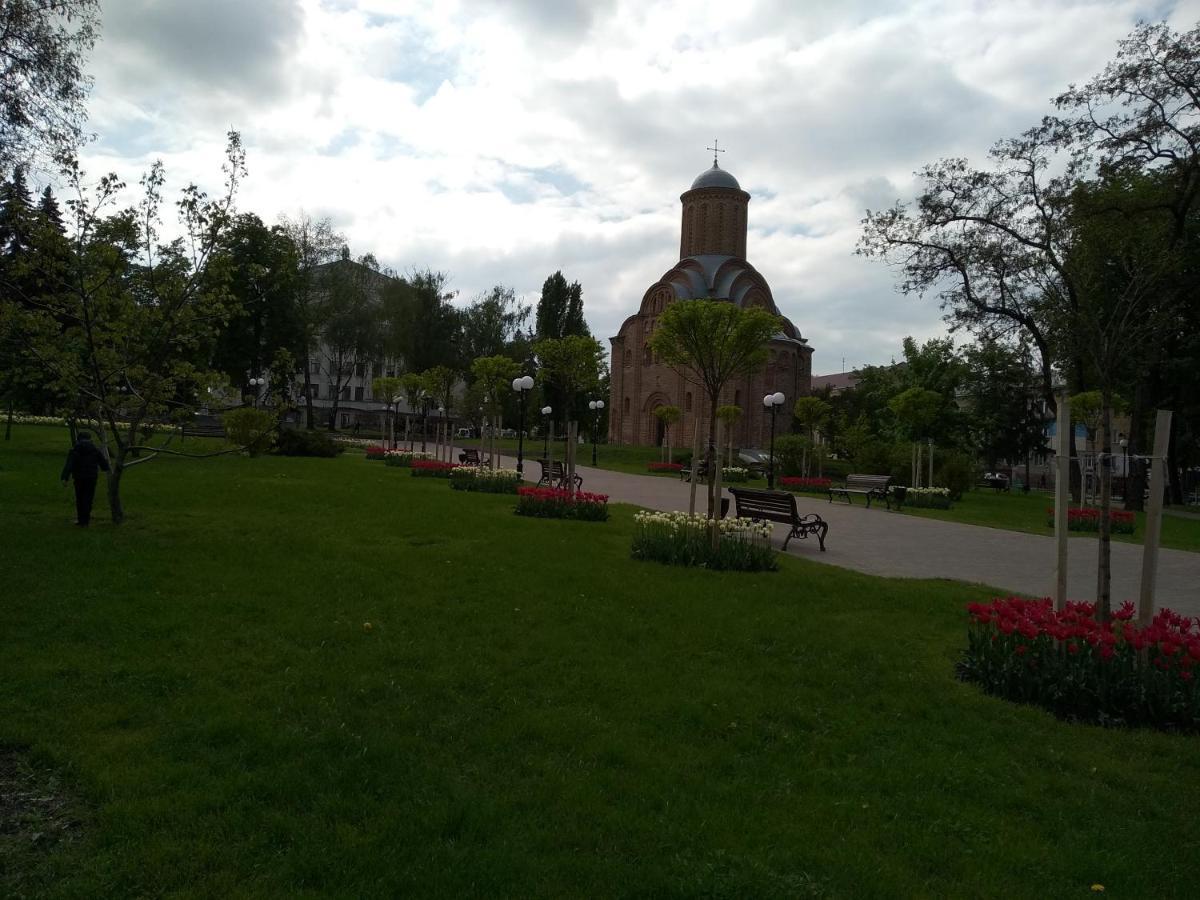 Luxuri Apartments Chernihiv Exterior foto