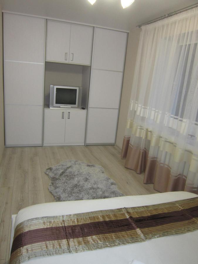 Luxuri Apartments Chernihiv Exterior foto